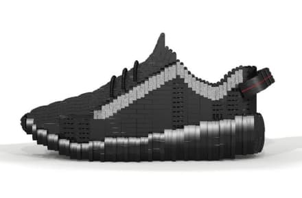 TREND - Nike sneakers, Lego collection