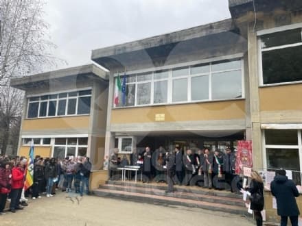 FORNO CANAVESE - Così la piccola Elena vivrà per sempre: intitolata la scuola primaria alla bimba uccisa ad Auschwitz - FOTO e VIDEO