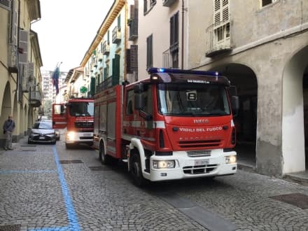 RIVAROLO - Allarme incendio in un alloggio vicino al municipio - FOTO