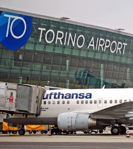 CASELLE - Nuovo logo e nuova scritta per l'aeroporto Sandro Pertini - FOTO