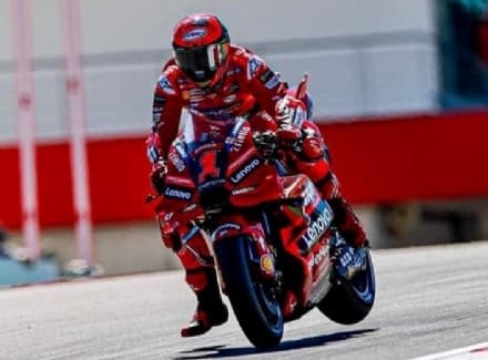 CHIVASSO - E' subito festa: Pecco Bagnaia trionfa in Portogallo