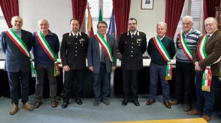 CASTELLAMONTE - I sindaci hanno salutato il maresciallo Domenico Franciullo - FOTO