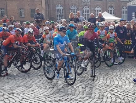 CICLISMO - Il Piemonte si candida per quattro tappe del prossimo Giro 2021