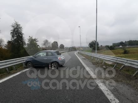 INCIDENTE SULLA TORINO-CASELLE - Operaio investito allo svincolo della 460: portato in elicottero al Cto