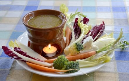 FOOD - Il Bagna Cauda Day, il tripudio dell'aglio