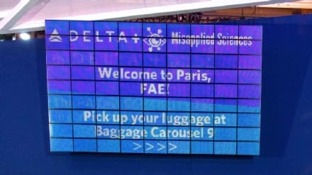 TECH – Negli aeroporti arriva il messaggio personalizzato