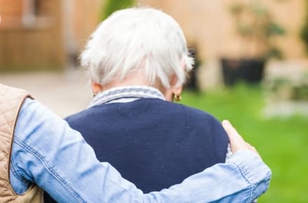 VOLPIANO - Violenze sessuali sulla nonnina 92enne: badante condannato a cinque anni e quattro mesi di carcere