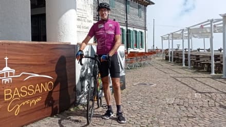 MONTALTO DORA - Bici, dieci salite in dieci giorni: Matteo Antonicelli consegue il Brevetto d'oro del Grappa - FOTO