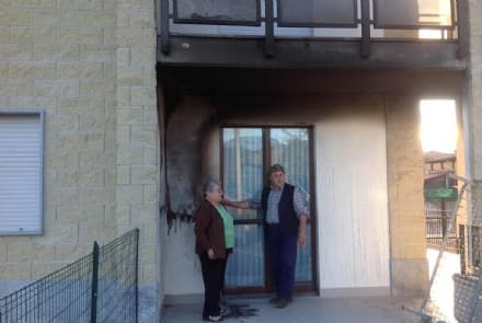 CUORGNE' - Piromane alle case Atc: paura tra i residenti