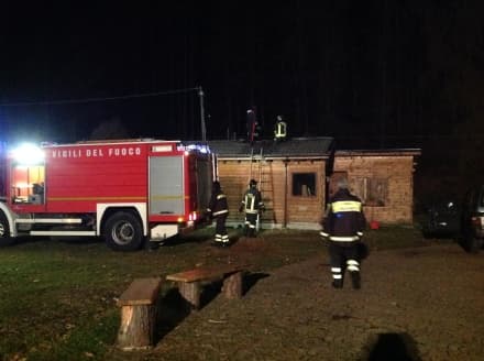 MEUGLIANO - Incendio chalet vicino al lago - VIDEO