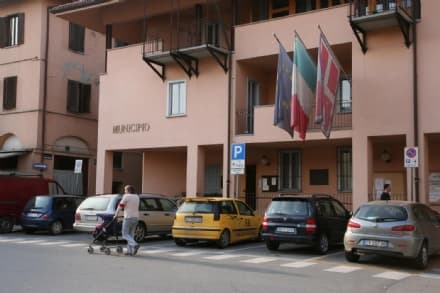 FELETTO - Il sindaco: «Non sono un negazionista ma resto contrario alle indicazioni imposte dal Governo»