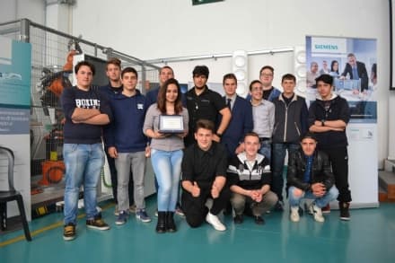 VALPERGA - I ragazzi del Ciac finalisti alle Olimpiadi automazione Siemens