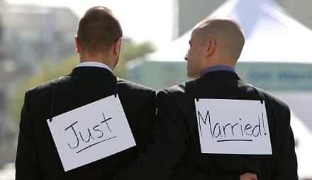 MATRIMONIO GAY NEGATO - La coppia si sposerà comunque in Canavese: Rivara e Valperga si fanno avanti