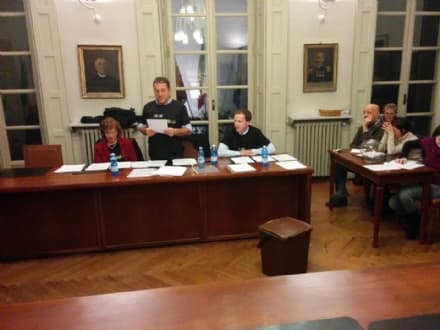 RIVARA - Sulle bollette che aumentano la minoranza attacca