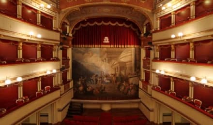 IVREA - Confermato il tradizionale veglione della Mugnaia al Giacosa