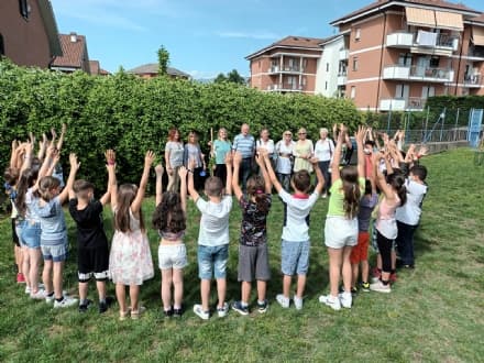 CIRIE' - Il Lions Club ha messo a dimora 11 aceri alla scuole