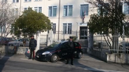 RIVAROLO - Furti al liceo Aldo Moro: 26enne di Rivarolo arrestato dai carabinieri. Ora è ai domiciliari