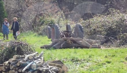 RIVARA - Schiacciato dal trattore: 78enne fuori pericolo - FOTO