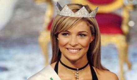 MISS ITALIA - Cristina Chiabotto indebitata con il fisco per 2,5 milioni accede alla legge «salva suicidi»