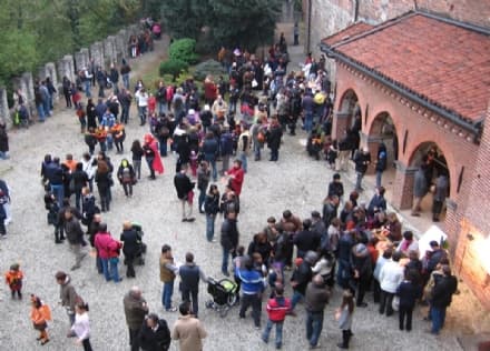 RIVAROLO - Riapre il Castello Malgrà con la mostra «Buon compleanno 45 giri»