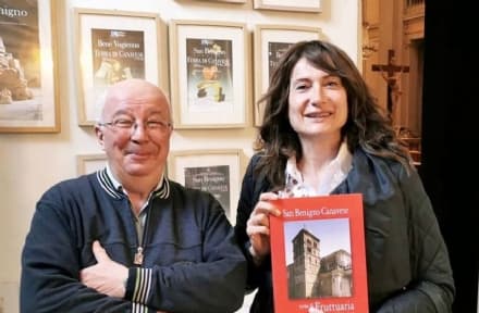 SAN BENIGNO CANAVESE - Vladimir Luxuria in visita all'abbazia di Fruttuaria