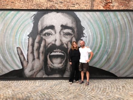 LEINI - L'omaggio a Luciano Pavarotti inaugura la stagione teatrale - FOTO e VIDEO