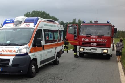 CASTELLAMONTE - Due incidenti in un'ora: coinvolte quattro persone