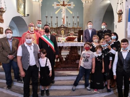 INGRIA - Inaugurato il nuovo altare della chiesa - FOTO