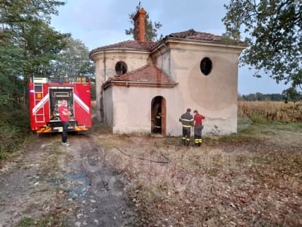 RIVAROLO CANAVESE - 15enne priva di sensi nella chiesetta abbandonata: ora è fuori pericolo. Quattro ragazzini segnalati alla procura dei minori