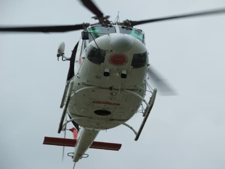 RIVAROLO - Bimbo cade in un supermercato di Cuorgnè: elitrasportato al Regina Margherita