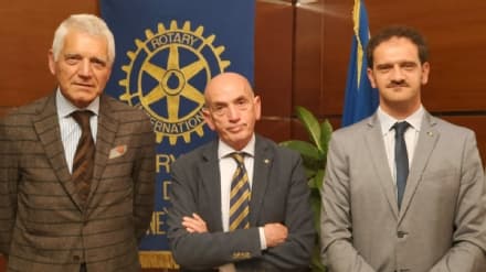 CASTELLAMONTE - Guerra in Ucraina, lo scontro Putin-Biden, il terrore nucleare: Domenico Quirico ospite del Rotary Cuorgnè e Canavese