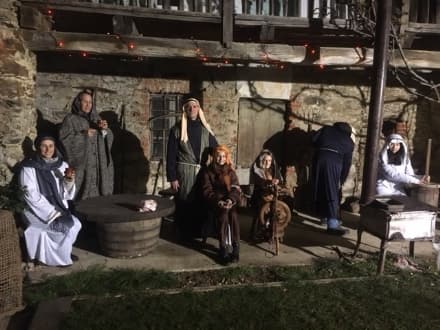CASTELNUOVO NIGRA - Il presepe vivente ha regalato emozioni - FOTO