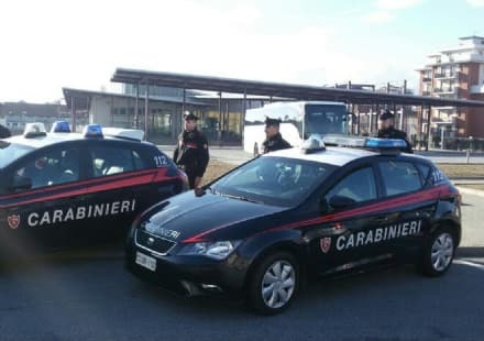 IVREA - Troppi pregiudicati: carabinieri chiudono la sala giochi