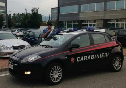 IVREA - Badante romeno tenta di estorcere 1000 euro al suo ex datore di lavoro: denunciato dai carabinieri