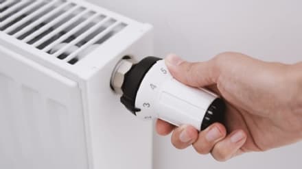 LEINI - Il Comune blocca le tariffe del teleriscaldamento fino al 2023: niente aumenti nelle bollette