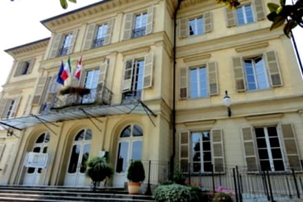 RIVARA - Niente fuga in periferia: le poste restano in centro