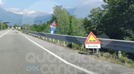 ASFALTO DEVASTATO - La 460 è piena di buchi... però adesso c'è il cartello. Sul tratto Anas, invece, arriva il nuovo asfalto