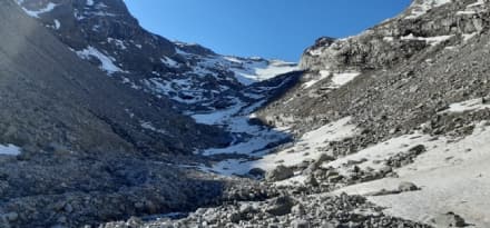 GRAN PARADISO - Il ghiacciaio ai minimi storici: mancano due metri di neve. Le riserve d'acqua finiranno già a luglio