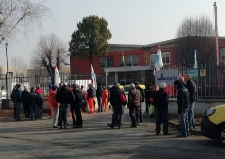 LEINI - Passa l'accordo, rientrano gli 800 esuberi annunciati dalla Sirti