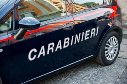 MAZZE' - Prostituta rapinata e gettata da un'auto in corsa sulla provinciale