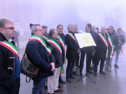 PATTO DI SUPERGA - C'è anche il Canavese: aderiscono i sindaci di Rivarolo, Ciriè, Chivasso, Bollengo, Valperga, Volpiano e San Maurizio