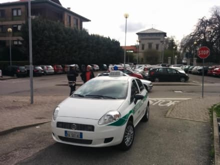 CUORGNE' - Zingari all'ospedale: cittadini chiamano i vigili