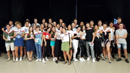 VOLPIANO - Consegnata la Costituzione ai nuovi diciottenni del paese