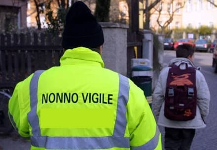 VOLPIANO - La croce bianca cerca nonni vigile per la sicurezza