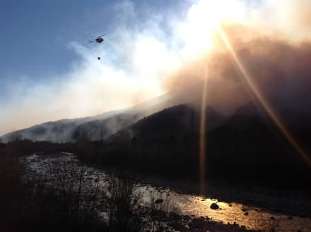 CUORGNE'-PONT - Il Canavese rivive l'incubo incendi. Le fiamme devastano i boschi - FOTO E VIDEO