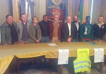 RIVAROLO - I profughi dell'Europa «steward» al mercato contro zingari e abusivi