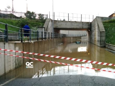 FELETTO - Caccia ai vandali in azione nel sottopassaggio