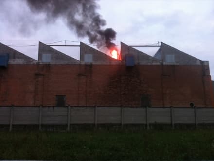 RIVAROLO - Fiamme sul tetto della Eaton - VIDEO