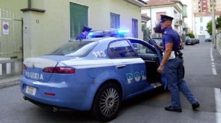 IVREA - Rapine ai benzinai: arrestato un ragazzo della banda
