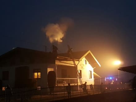 RIVAROLO - Incendio camino in frazione Mastri